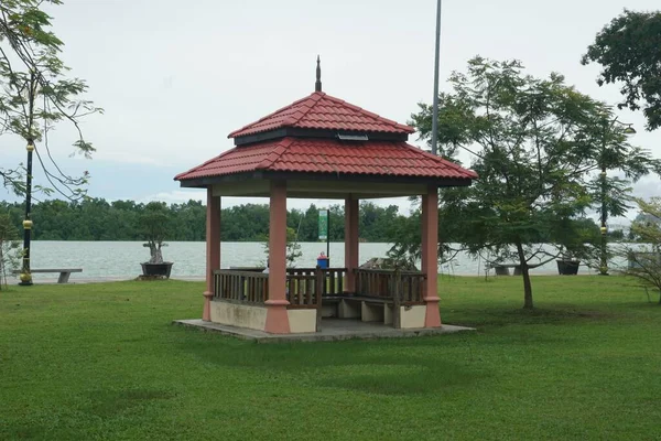 Huvimaja Puistossa Joka Sijaitsee Muar Johor Malesia — kuvapankkivalokuva