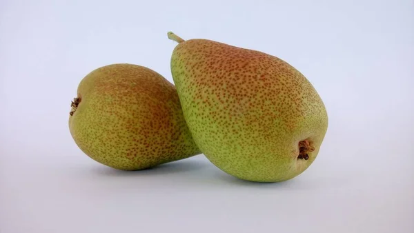 Peer Fruit Witte Achtergrond — Stockfoto