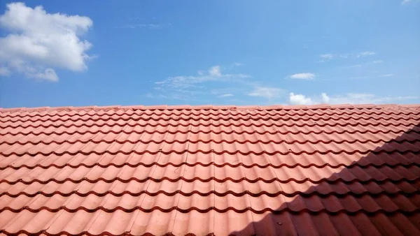 Vista Telhado Contra Céu Azul — Fotografia de Stock