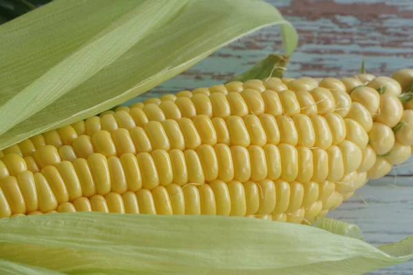 Close Corn Table — Stock Photo, Image