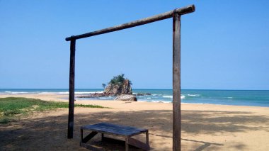 Kemasik sahilindeki tepeler, Terengganu, Malezya