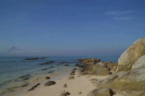 Praia Pedra Ilha Mamutik Localizada Sabah Malásia — Fotografia de Stock