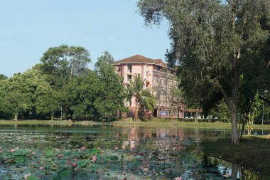 Alor Gajah, Melaka, Malezya 'da bulunan Universiti Teknologi MARA Melaka kampüsünün manzarası