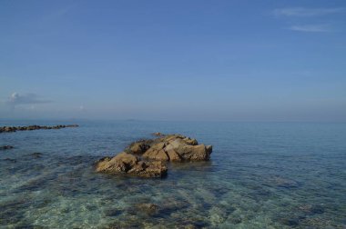 Mamutik Adası, Sabah, Malezya 'da taş plajı
