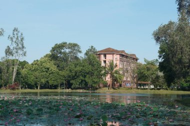 Alor Gajah, Melaka, Malezya 'da bulunan Universiti Teknologi MARA Melaka kampüsünün manzarası