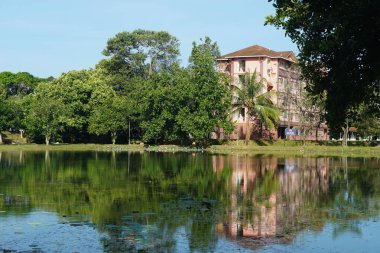 Alor Gajah, Melaka, Malezya 'da bulunan Universiti Teknologi MARA Melaka kampüsünün manzarası