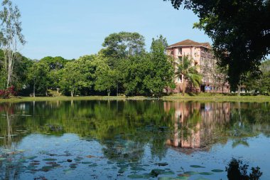 Alor Gajah, Melaka, Malezya 'da bulunan Universiti Teknologi MARA Melaka kampüsünün manzarası