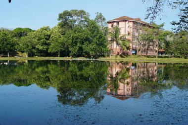 Alor Gajah, Melaka, Malezya 'da bulunan Universiti Teknologi MARA Melaka kampüsünün manzarası