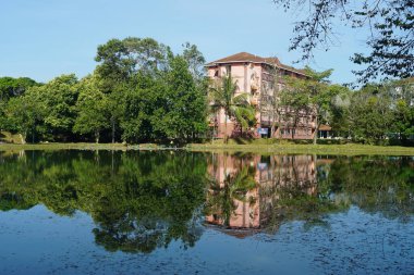 Alor Gajah, Melaka, Malezya 'da bulunan Universiti Teknologi MARA Melaka kampüsünün manzarası
