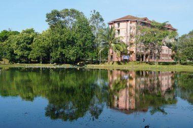 Alor Gajah, Melaka, Malezya 'da bulunan Universiti Teknologi MARA Melaka kampüsünün manzarası