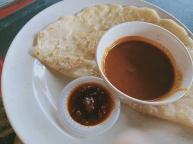 'lempeng' Malezya 'da geleneksel bir kahvaltı menüsü