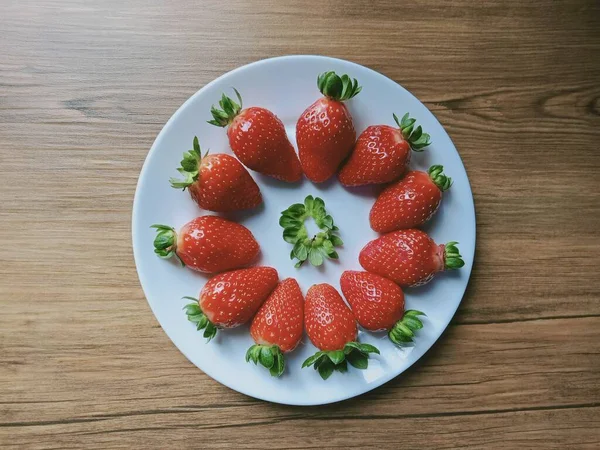 Strawberries Isolated Table — Stock Photo, Image