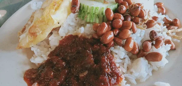 Nasi Lemak Найпопулярніша Сніданкова Страва Малайзії — стокове фото