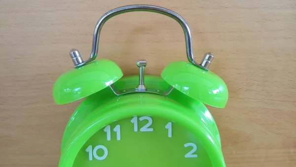 Green Alarm Clock Desk — Stock Photo, Image