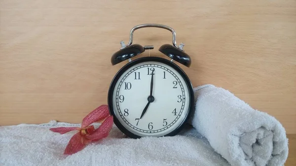 Reloj Despertador Vintage Aislado Escritorio — Foto de Stock