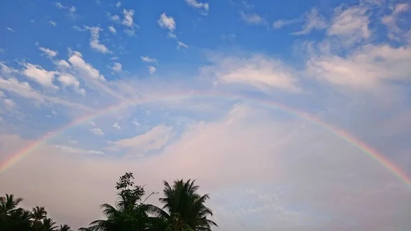 空の虹の景色 — ストック写真