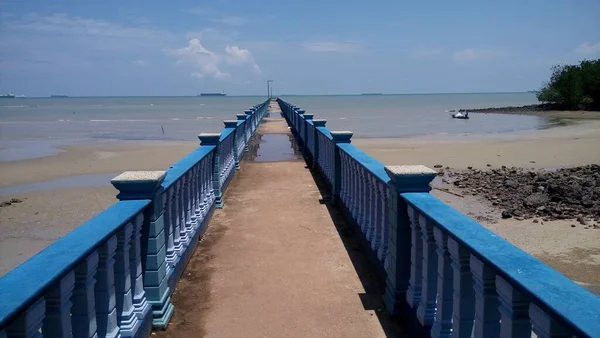 Pescatore Pontile Sulla Spiaggia Telok Pelandok Negeri Sembilan Malesia — Foto Stock