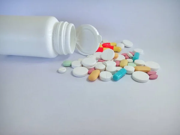 Pills Bottle Table — Stock Photo, Image