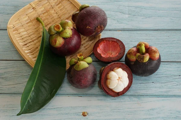 Fresh Mangosteen Fruits Table — Stock Photo, Image