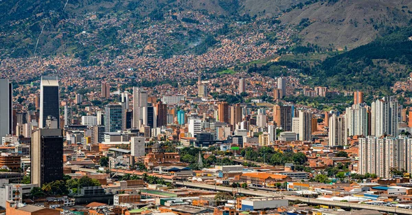 Aburra Vadisi Antioquia Kolombiya Daki Medellin Şehri Panoramisi — Stok fotoğraf