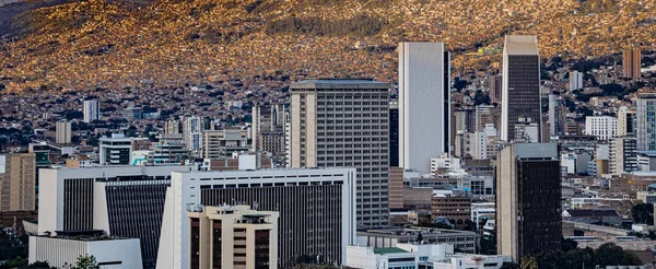 Panoramatické Město Medellin Ukazuje Administrativní Centrum Alpujarra — Stock fotografie