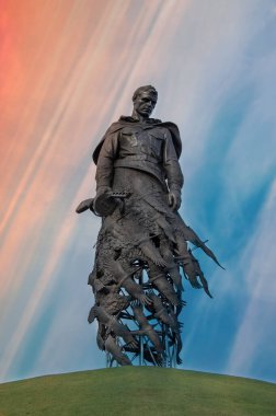 Rzhev, Rusya - 12 Ekim 2020 Sovyet askerinin anısına. 2. Dünya Savaşı 'nın Sovyet askerlerinin anısına.