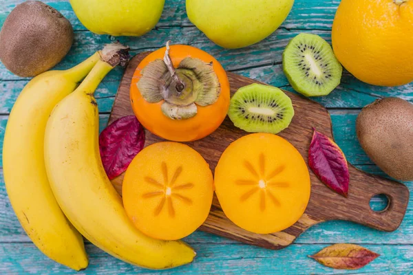 Frutas Una Mesa Madera Dieta Saludable Deliciosa —  Fotos de Stock