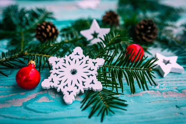 Decoraciones Navidad Una Mesa Madera —  Fotos de Stock