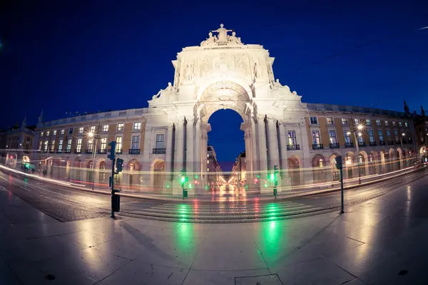 Arco triunfal na Praça do Comércio — Fotografia de Stock