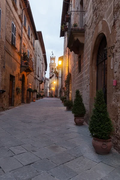 Calles de antiguas ciudades europeas —  Fotos de Stock