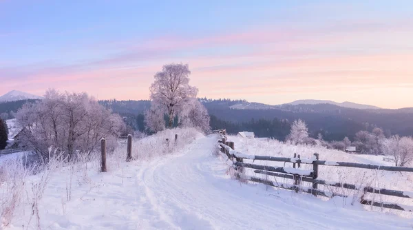 Panorama of winter mountain snowy hills — Stock Photo, Image
