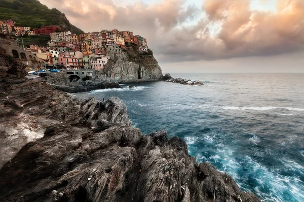 Manarola ville vue du matin — Photo