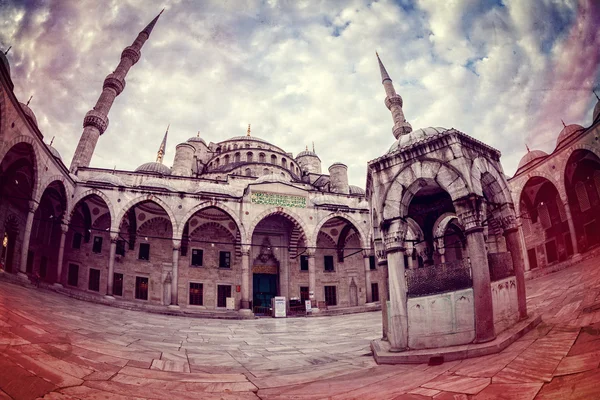 Retro-Image der blauen Sultanahmet-Moschee — Stockfoto