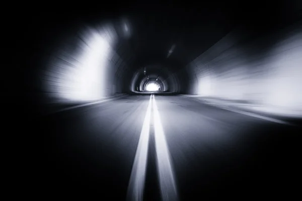 Moto blured vecchio tunnel — Foto Stock