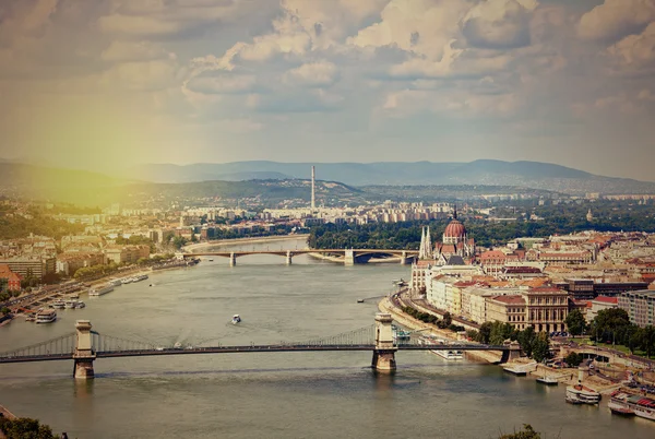 Retro stílusú fotó Budapest látképe — Stock Fotó