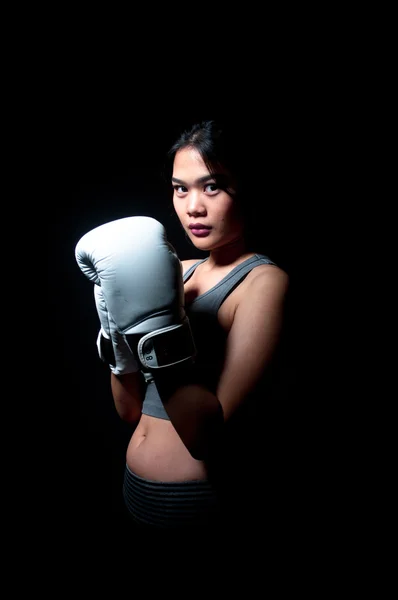 Asiático mujer boxeador — Foto de Stock