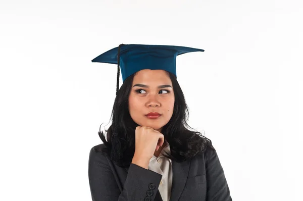 Mulher graduada confundindo sua futura carreira — Fotografia de Stock