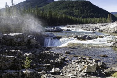 Dirsek Falls, Alberta, Kanada