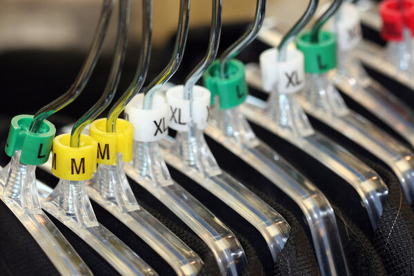 plastic clothes hangers