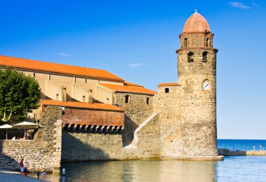 Notre-Dame-des-Anges Fransa 'nın güneyinde Perpignan yakınlarında Colliure adlı küçük ve pitoresk bir köyde.