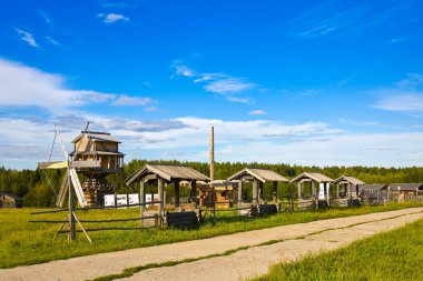 Stok fotoğraf: Semenkovo, Rusya Federasyonu - 14 Ağustos 2016: Müzesi ahşap mimarisi, Semenkovo, Vologda bölgesi. Rusya