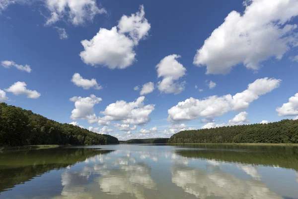 Lake Roofensee in het oostelijke deel van Duitsland, Europa — Stockfoto