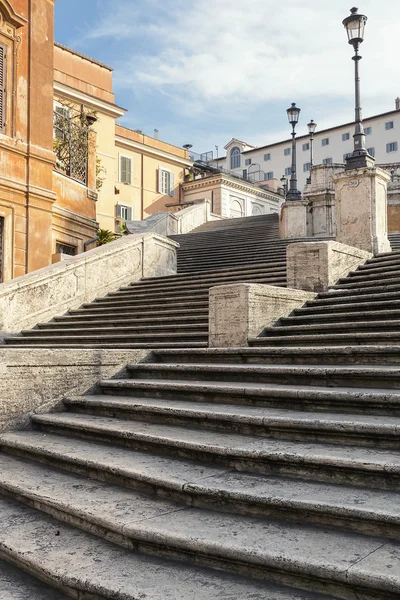 De beroemde "Spaanse trappen" in Rome, Italië — Stockfoto