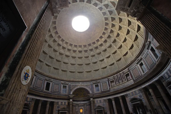 Inside the Pantheon building in Rome, Italy — Stock Photo, Image