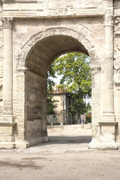 Detalle del Arco de triunfo en la ciudad de Orange, Francia — Foto de Stock