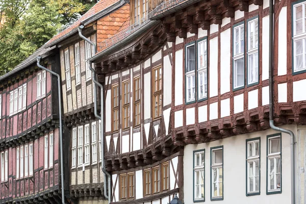 Fachada de casas de meia-madeira na cidade de Quedlinburg, Alemanha — Fotografia de Stock