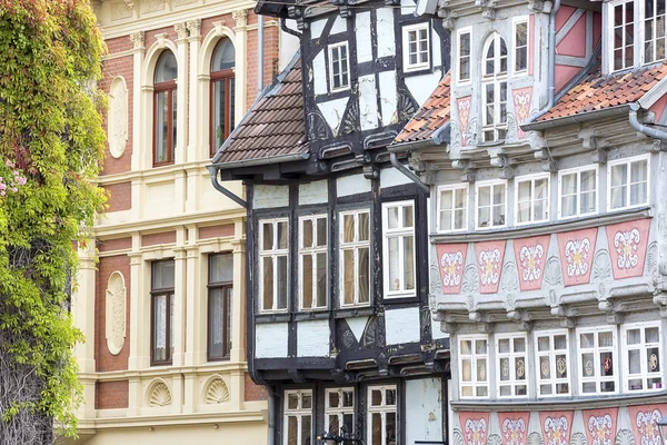 Façade de maisons à colombages dans la ville de Quedlinburg, Allemagne — Photo