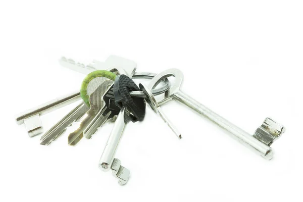 Kupa kluczy izolowanych na białym tle — Zdjęcie stockowe