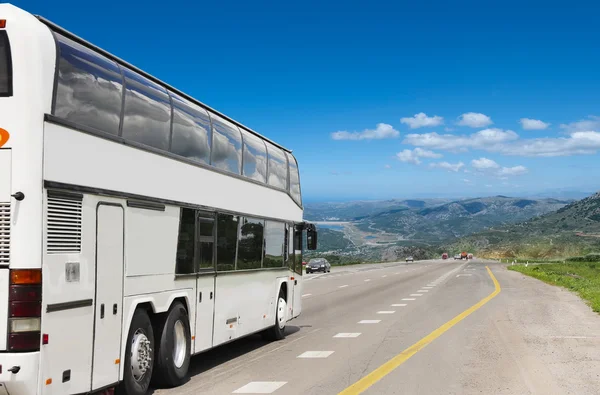 Turné autobus moře — Stock fotografie