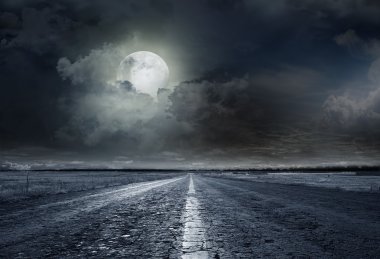 asfalt yol gece